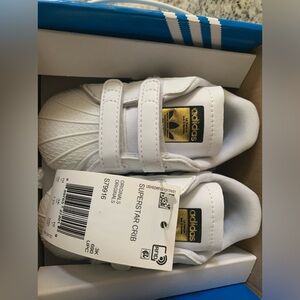 New never been worn Adidas Superstar Crib baby shoes